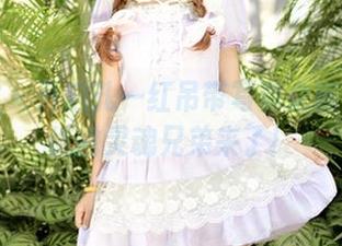 青豆客 – 开启孔一红吊带写真之旅——壁纸的灵魂兄弟来了！